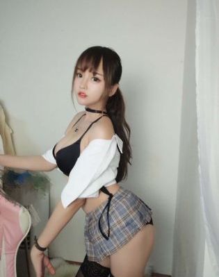与僧侣交